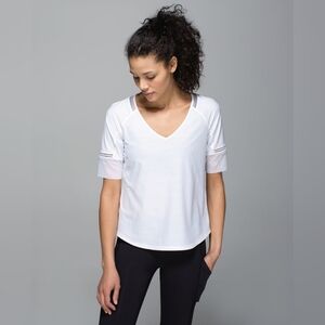 Lululemon Var-City 1/2 Sleeve Color White Size 6 Or 8 Mesh Seethrough W3I07S